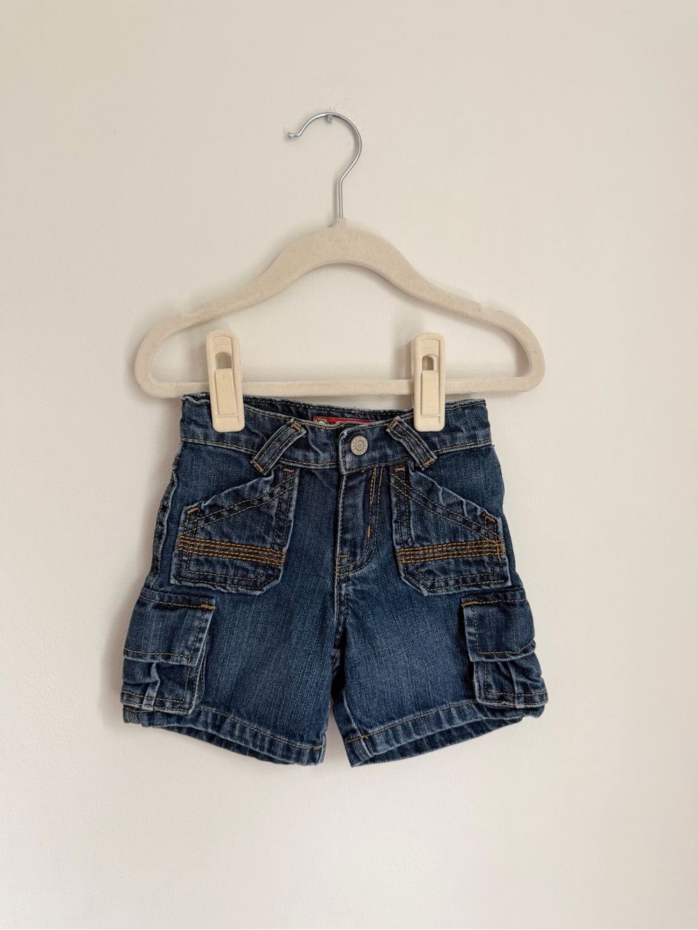 Vintage Y2K Kids Garfield Denim Cargo Shorts (Size 0, but comparable to 12-24m)